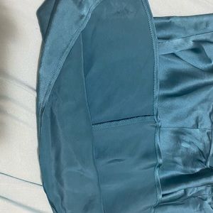 Green vintage top Size S.